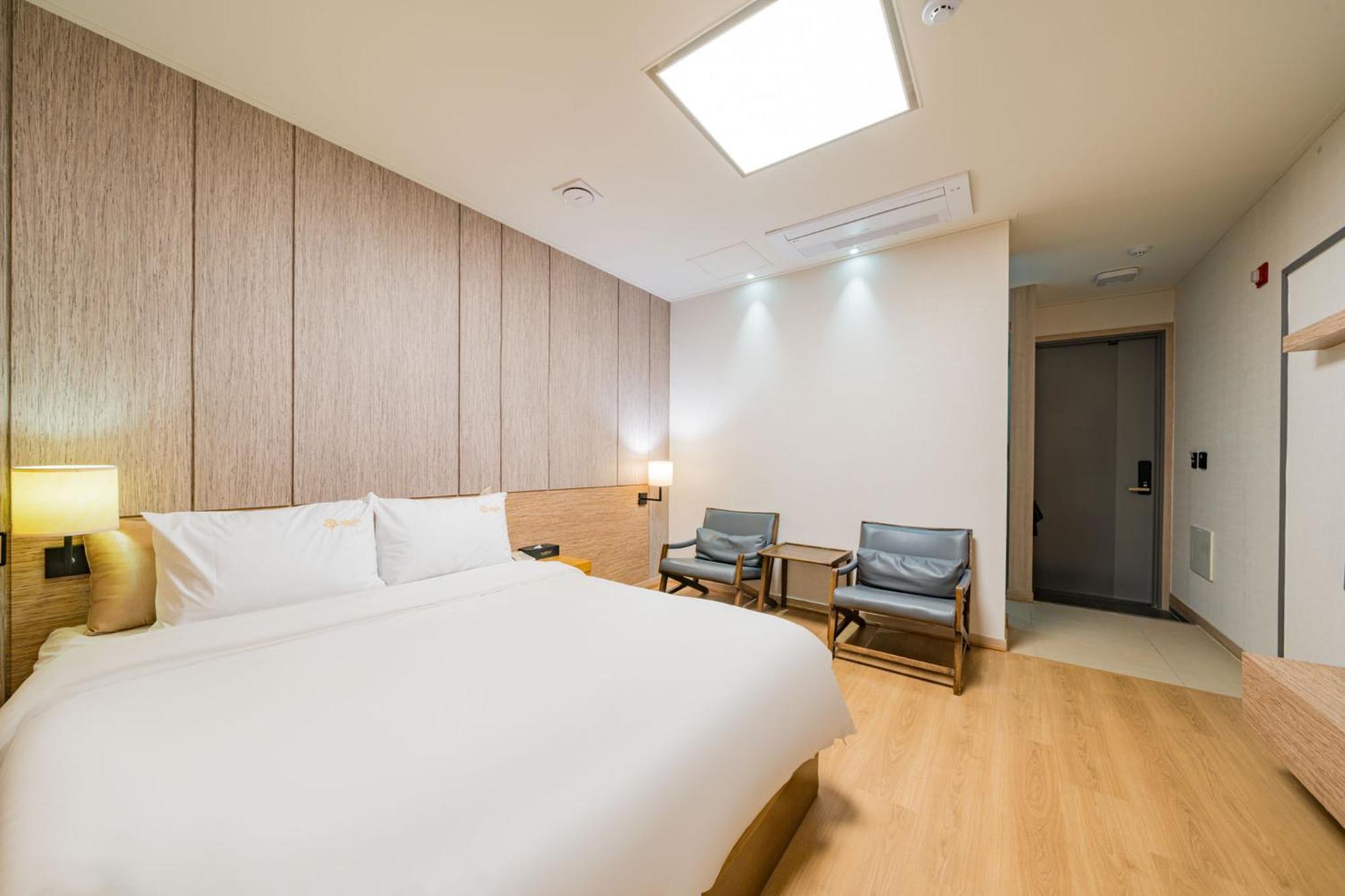 Yeosu Stay Hotel Pokoj fotografie