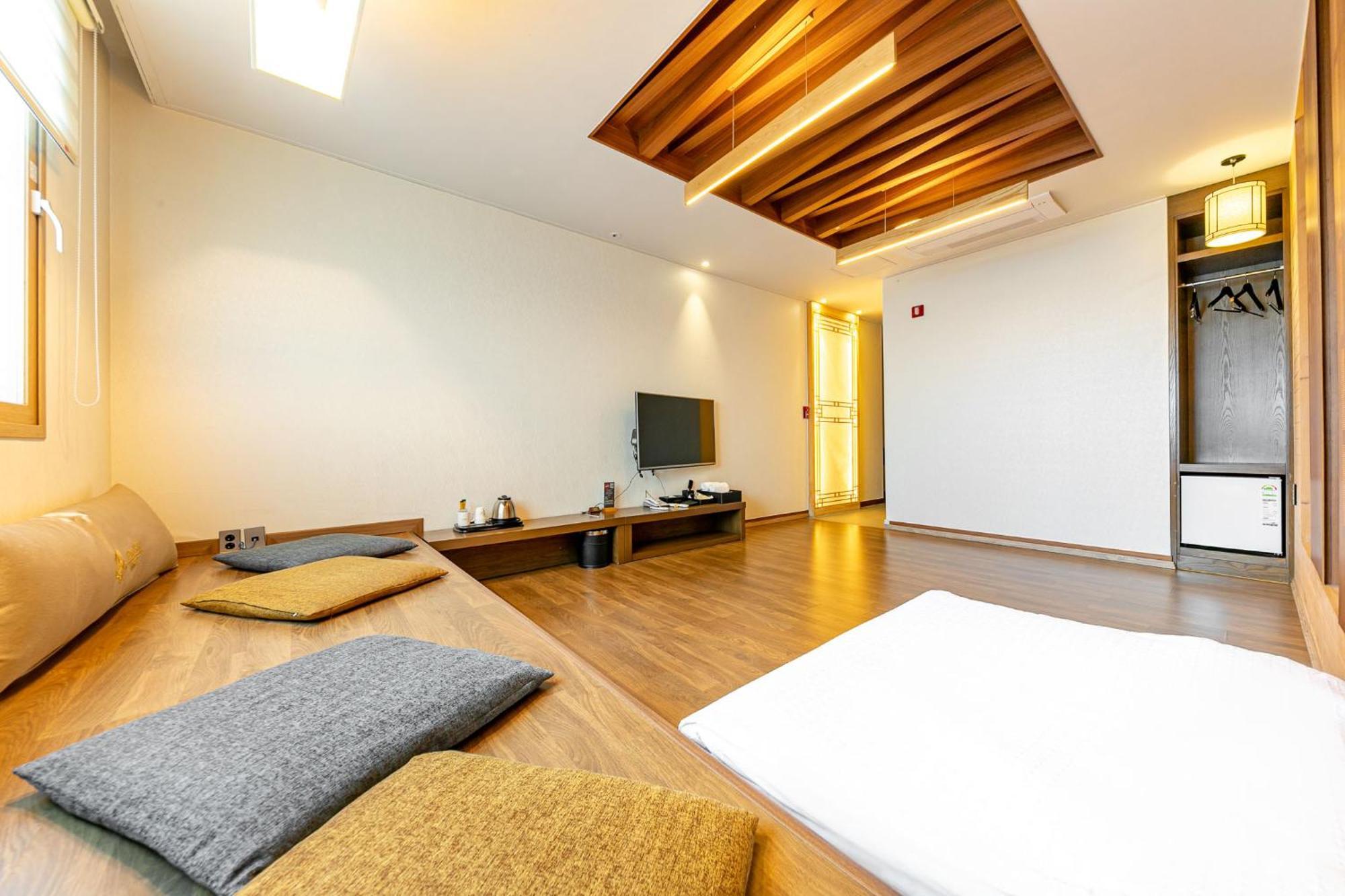 Yeosu Stay Hotel Pokoj fotografie